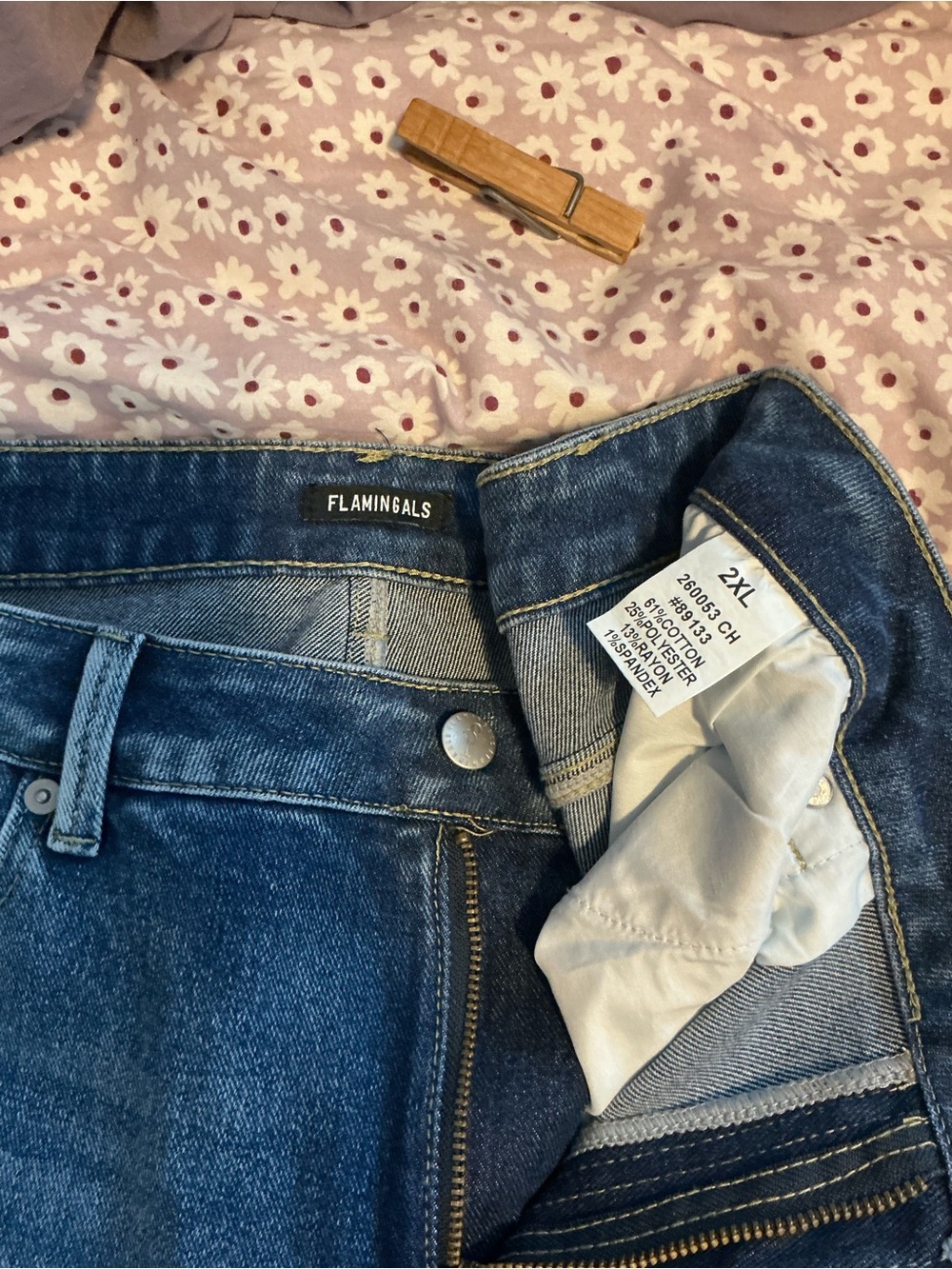 Flamingals Women's Dark Blue Cropped Ankle Jeans - 2XL